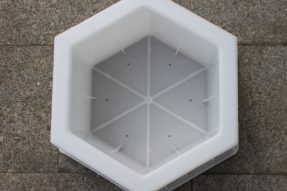 護坡六棱塊塑料模具你了解多少？